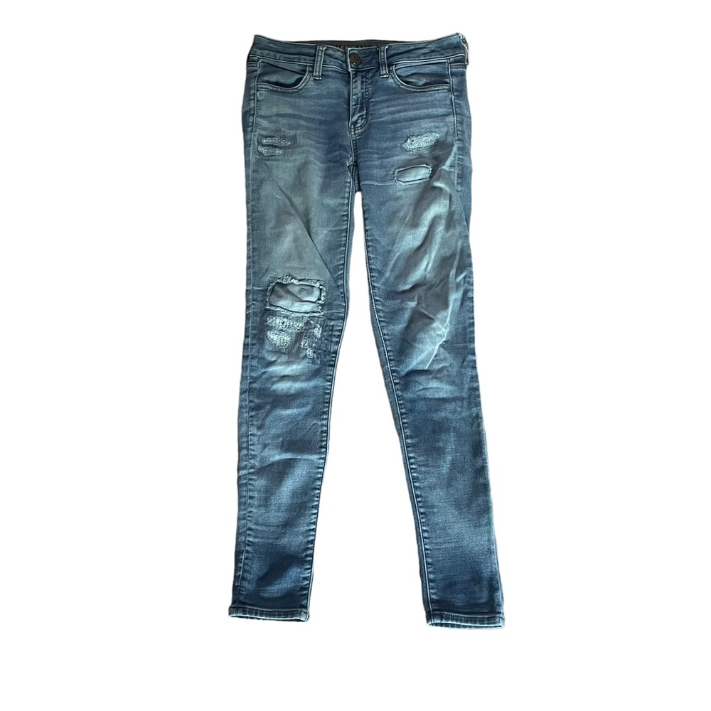 American Eagle Super Stretch Medium Wash Distressed Jegging